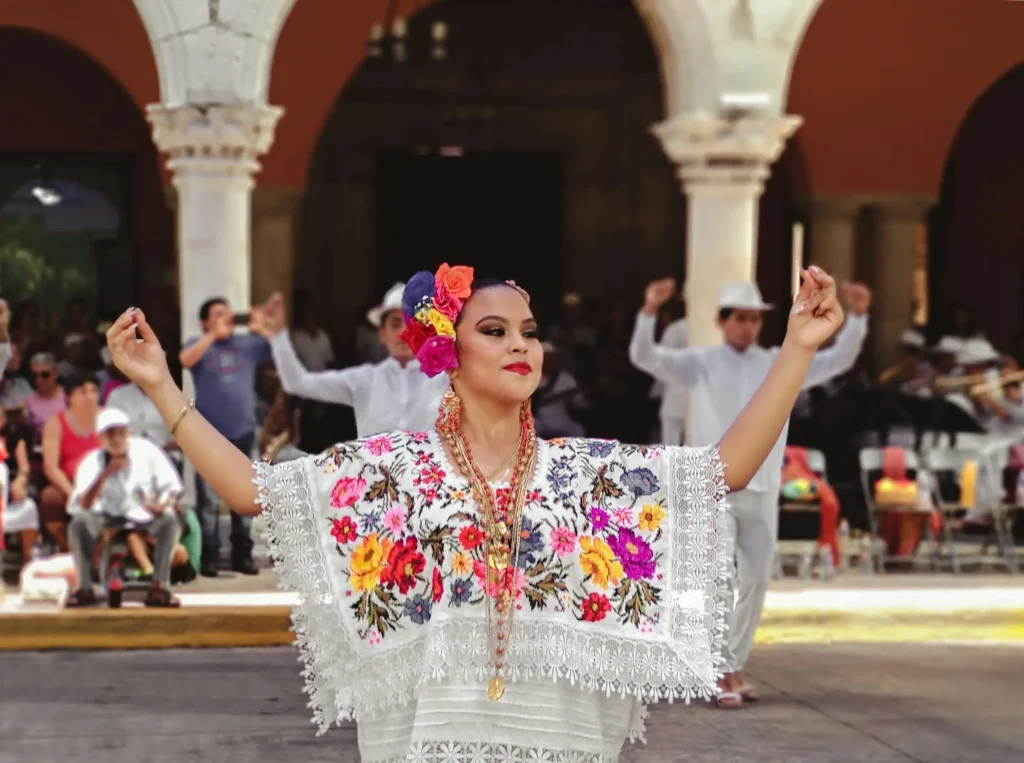 Traditional_mexican_dress