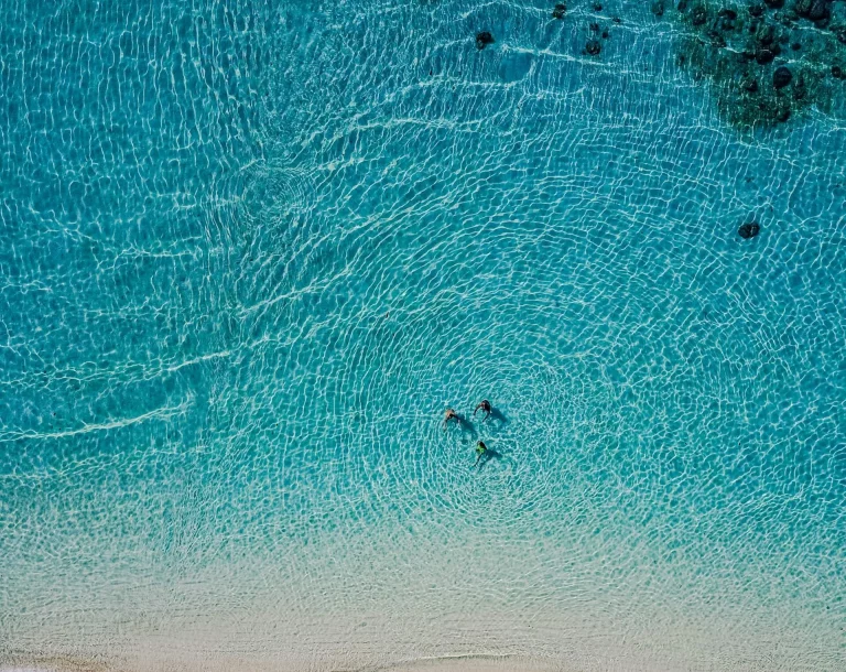 Eaux cristallines des Philippines.